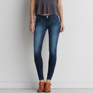EUC AE Super Stretch Skinny Jeans
